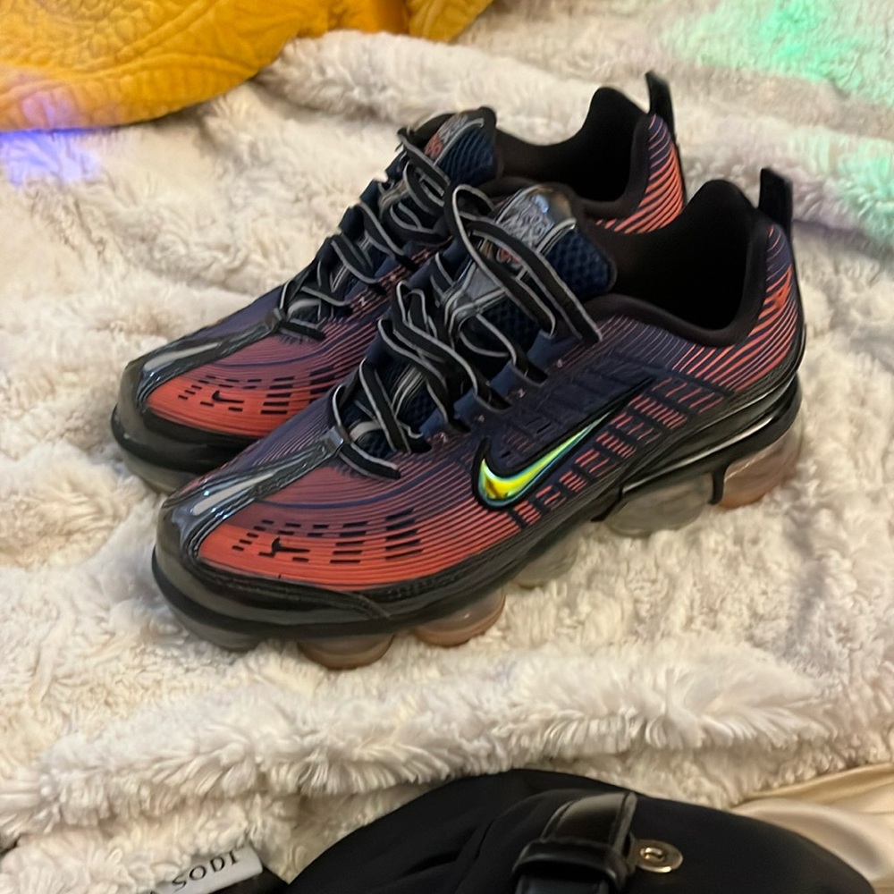 Nike Air Max Plus Magic Ember